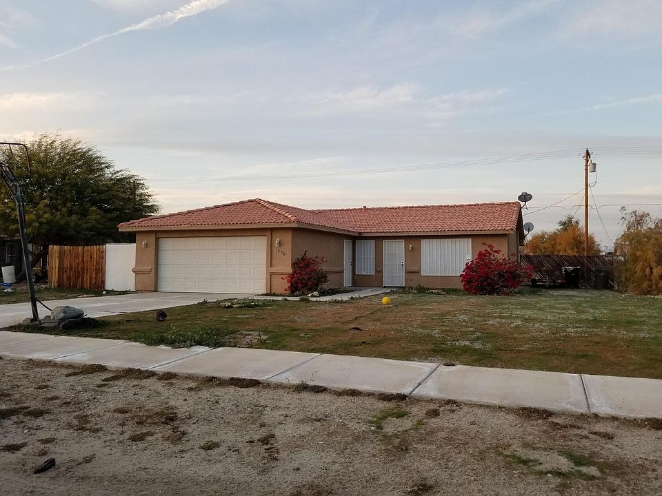 2nd image of 1250 Mullet Ave