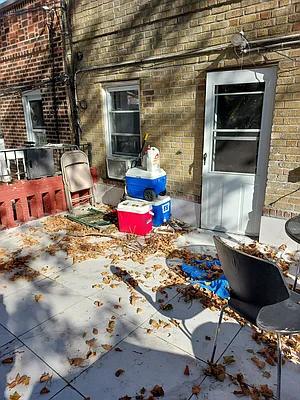 Rented by PRIVATE HOMES REALTY LLC | media 17