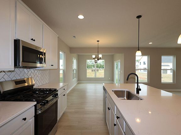 2nd image of 5767 Valleydale Rd