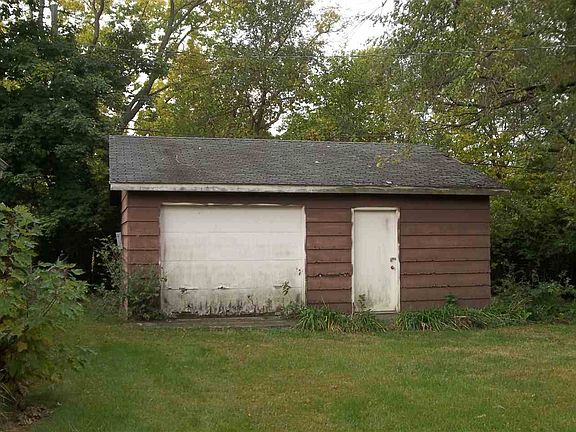 3rd image of 3023 Green Dale Dr