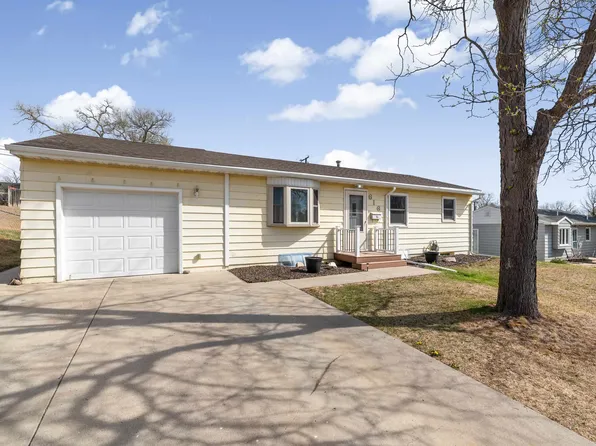 616 E Oakland St, Rapid City, SD 57701