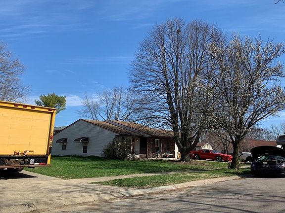 3rd image of 3226 Colony Vista Ln