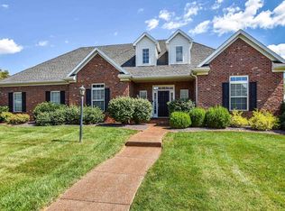 3466 Forestdale Dr, Newburgh, IN 47630