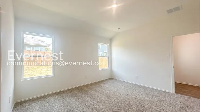 222 Arnold Loop — Photo 8