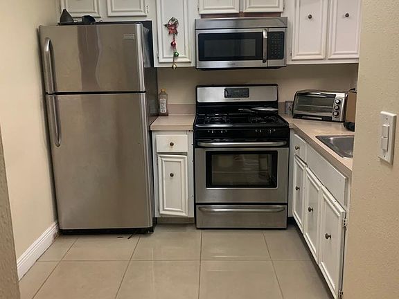 5th image of 18051 NW 68th Ave APT L104