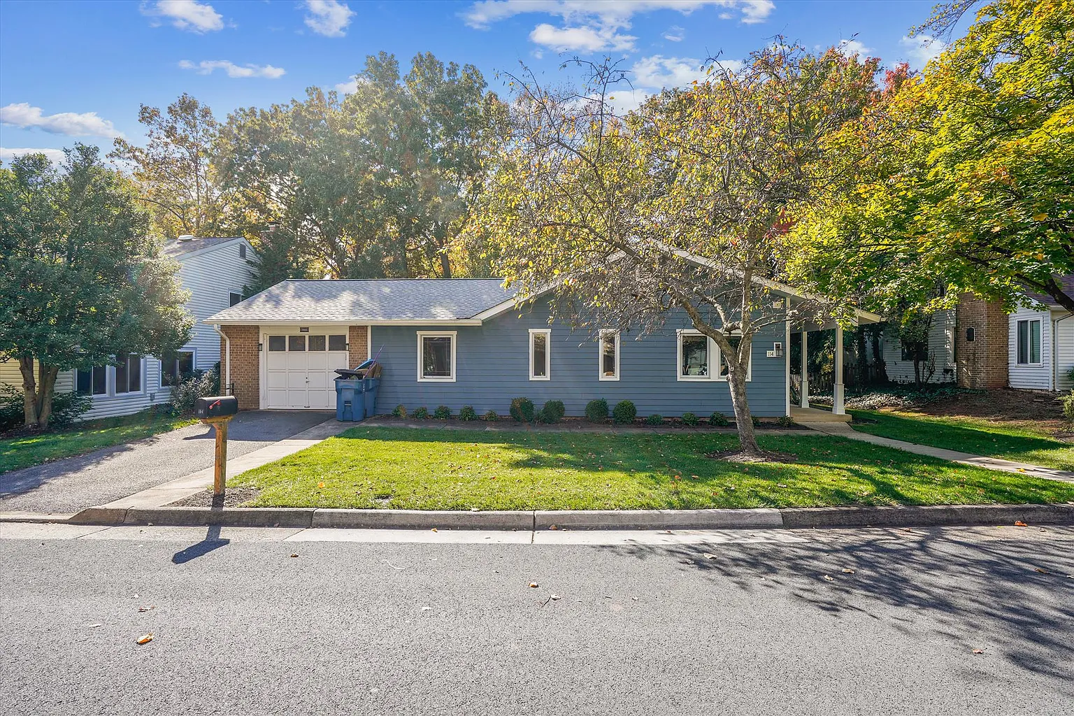 114 Hopeland Ln photo 1