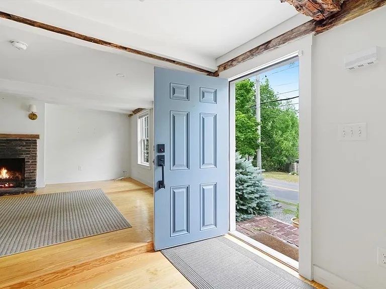16 West St — Photo 22