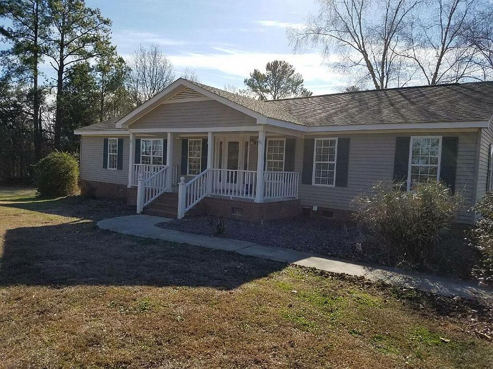 Front of home on large lot