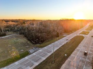 50841 Michigan Ave, Van Buren Twp, MI 48111