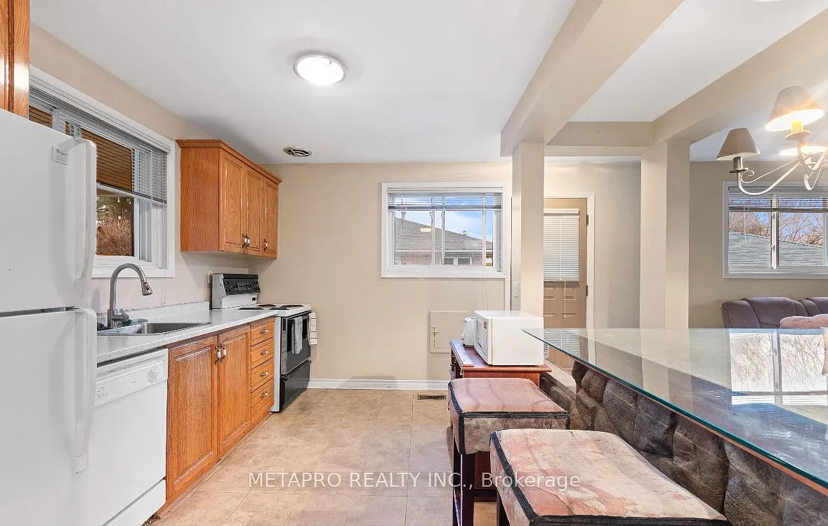 4 bed, $3,500 — Photo 3