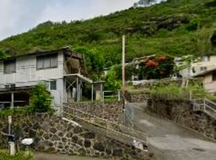 2097 10th Ave APT E, Honolulu, HI 96816