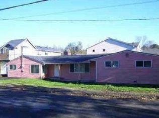 6550 18th Ave SW, Seattle, WA 98106