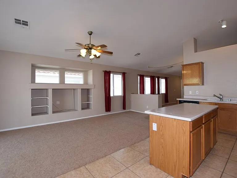 1024 Clover Tip Ct — Photo 16