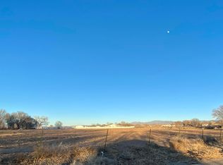 7 La Entrada Rd, Los Lunas, NM 87031