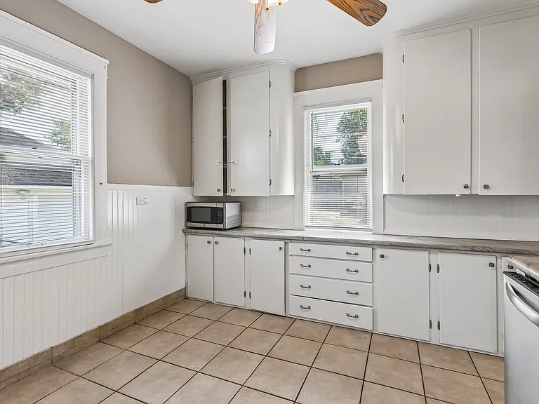 2524 Vane St — Photo 11