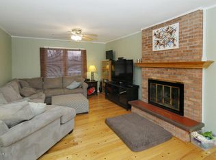 6950 Cypress St, Portage, MI 49024