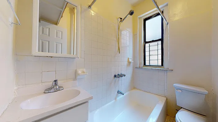 Rented by Bond New York | media 14