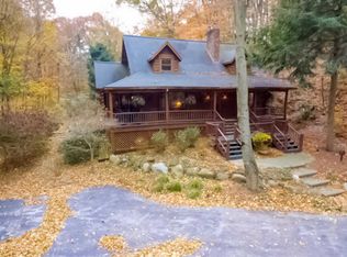 17652 N Shore Estates Rd, Spring Lake, MI 49456