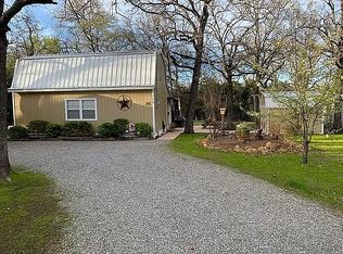 382 Sycamore St, Denison, TX 75020