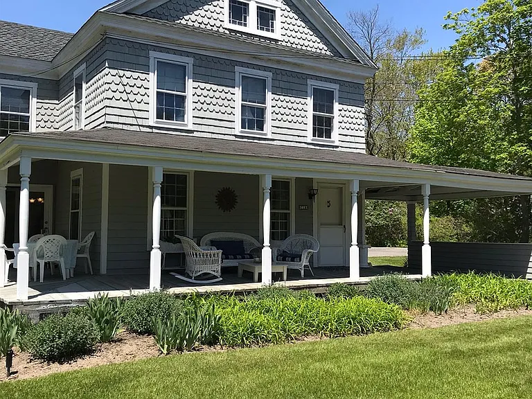 718 Montauk Hwy — Photo 26