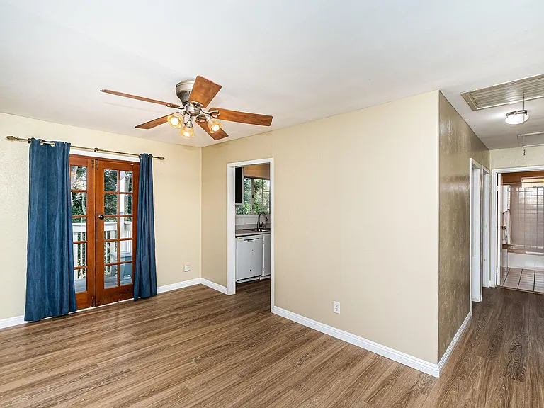 2559 Tuberose St — Photo 24