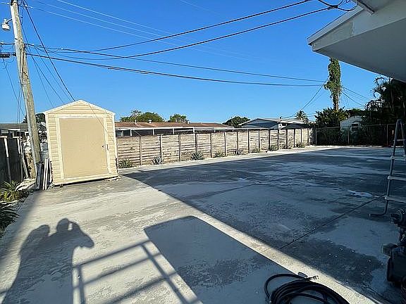 3rd image of 15923 Fairway Heights Blvd