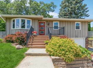 714 S Hickory Blvd, Pleasant Hill, IA 50327