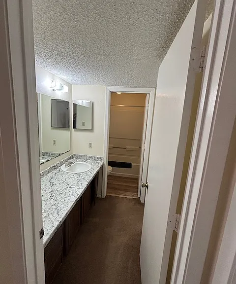 716 Benge Dr #107 — Photo 4