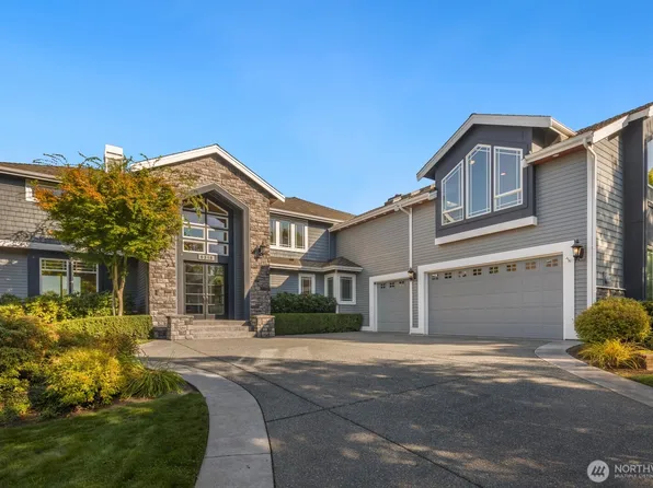 6318 Fairway Place SE, Snoqualmie, WA 98065