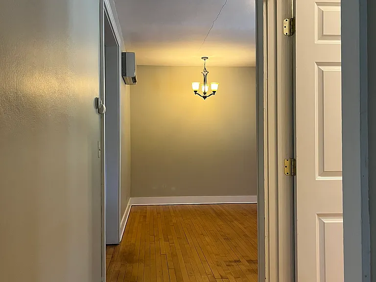 1211 E Saveland Ave #LOWER — Photo 22