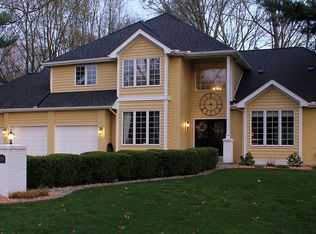 5593 Bobwhite Ave, Kalamazoo, MI 49009