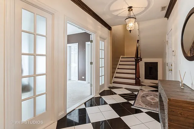 1867 Admiral Ct — Photo 3