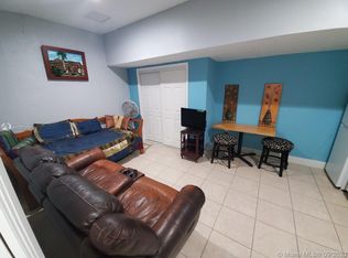 16025 SW 53rd Ter #B, Miami, FL 33185