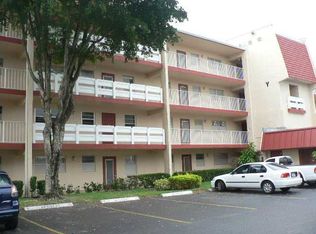 1015 Country Club Dr APT 103, Pompano Beach, FL 33063