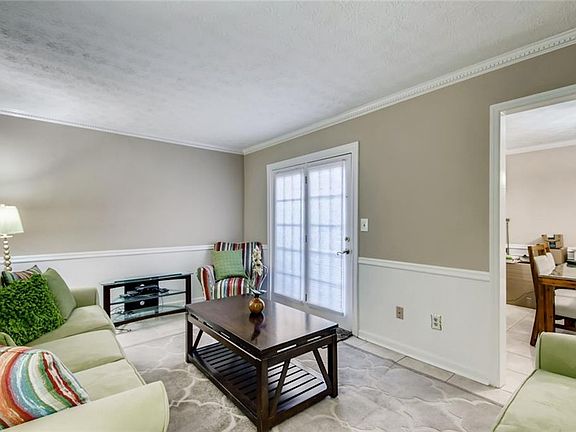 4th image of 2520 Lehaven Dr