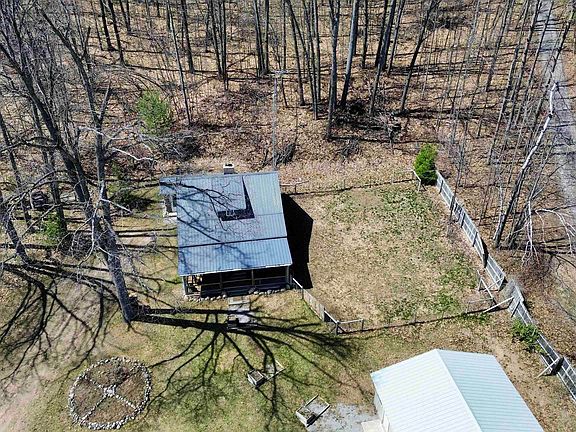 4th image of 12390 Nickerson Valley Rd
