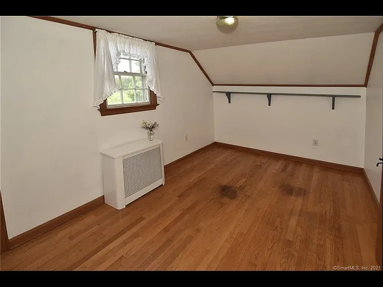 499 N Eagleville Rd — Photo 12