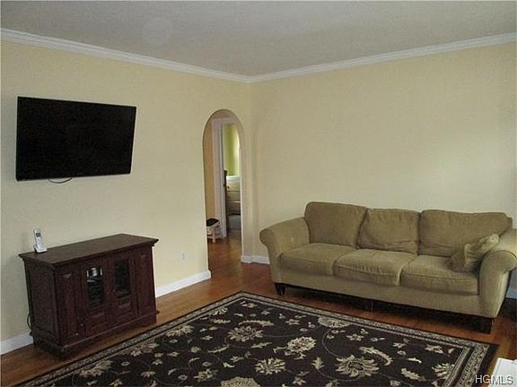 3rd image of 1762 Hanover St