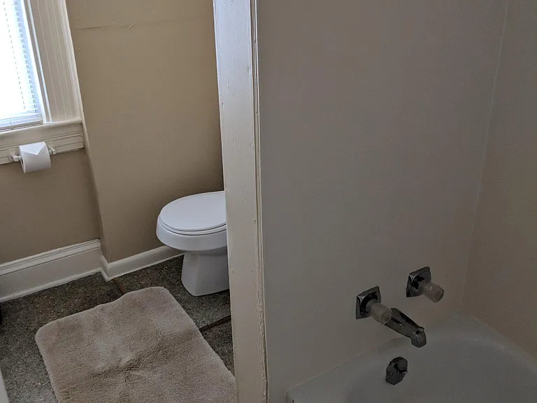 725 Graydon Ave #3 — Photo 12
