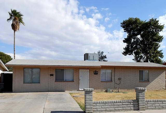 1st image of 8436 W Mackenzie Dr
