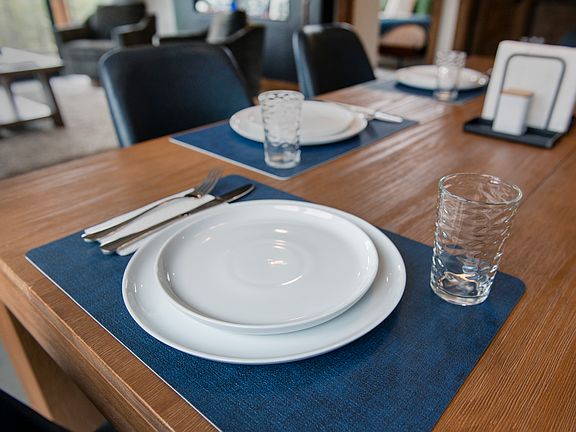 4th image of 945 Nob Hill Rd #3