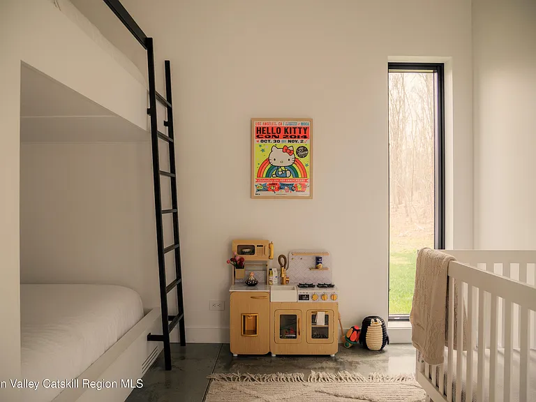 279 Tompkins Rd — Photo 15