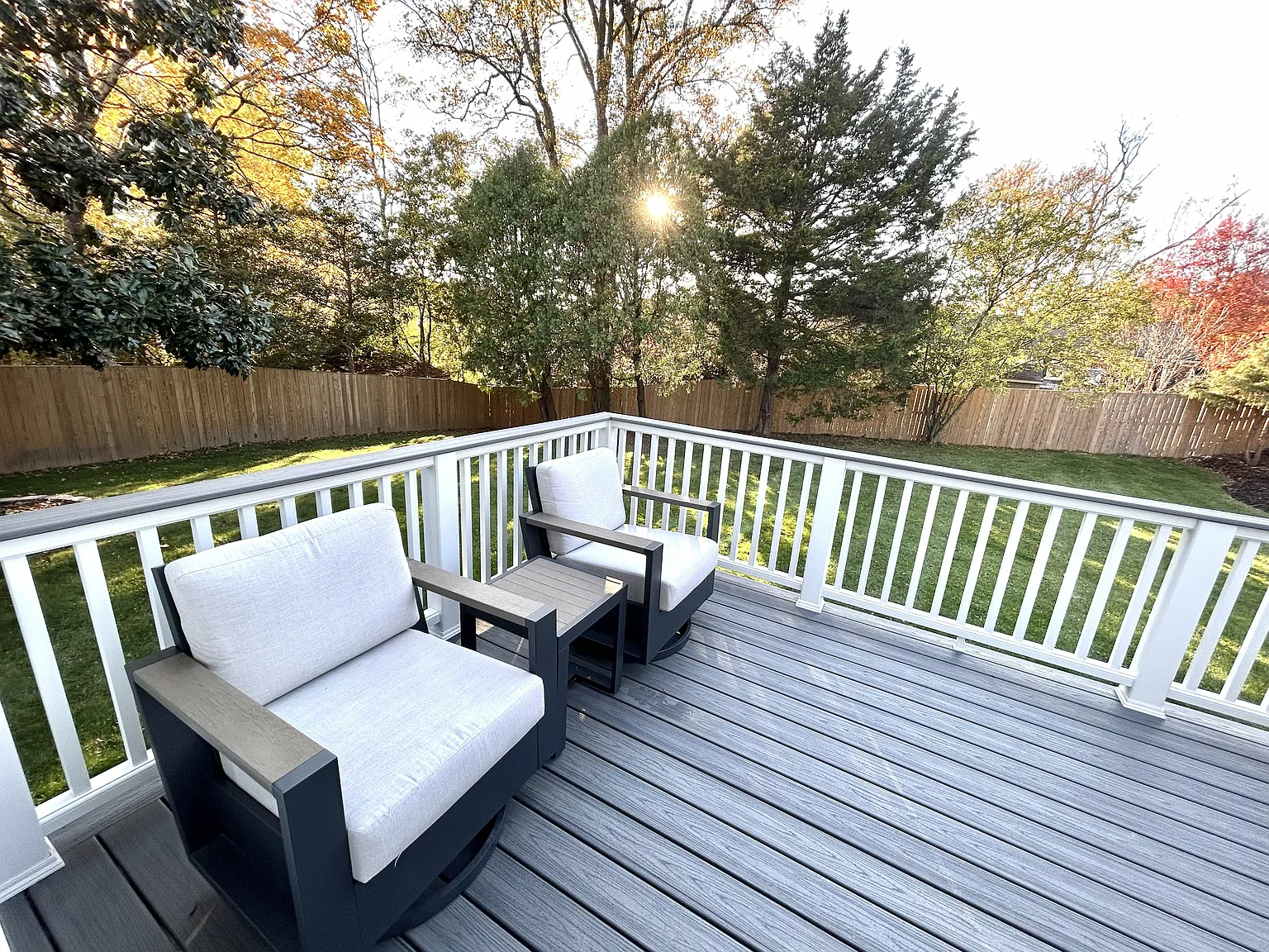 1808 Lansing Court — Photo 2