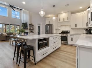 368 Peach Tree Ln, Russell Springs, KY
