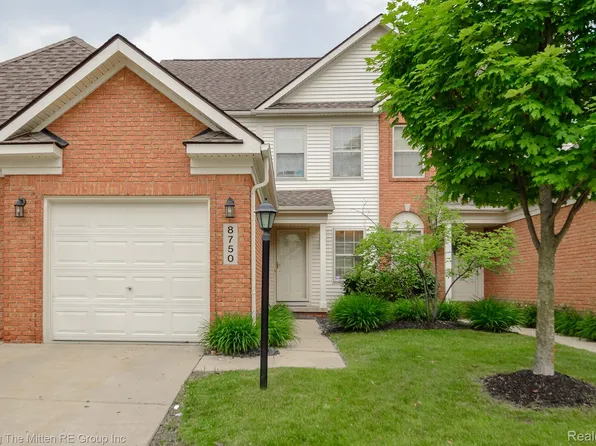8750 Hardwood Dr, Belleville, MI 48111