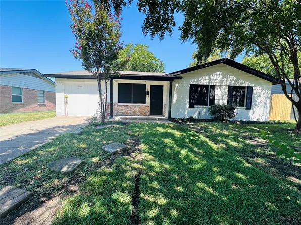 117 E Vista Dr, Garland, TX 75041