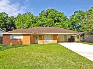 836 E Versailles Dr, Baton Rouge, LA 70819