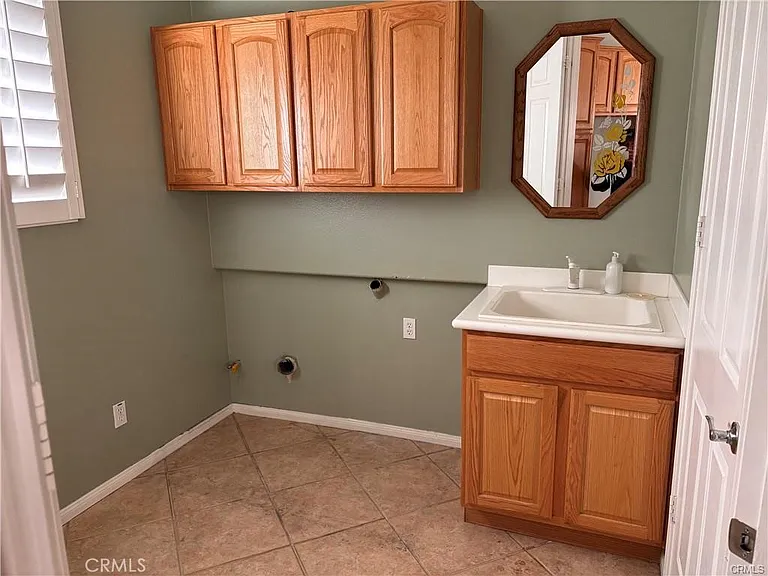 6329 Myrtle Beach Dr — Photo 10