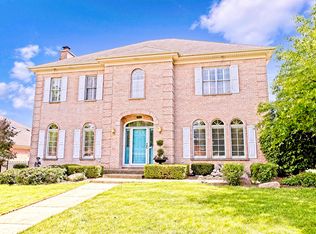 5715 Michael Ct, Rolling Meadows, IL 60008