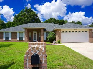 7015 Raburn Rd, Pensacola, FL 32526